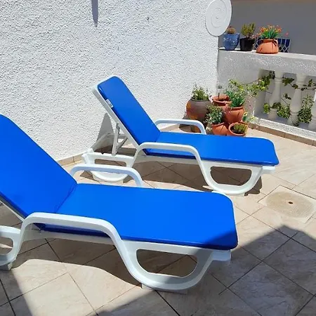 The Swallow's Rest House - Meia *