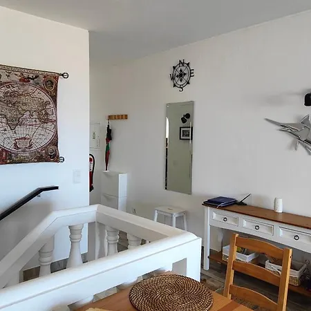 Apartment The Swallow's Rest House - Meia Lagos