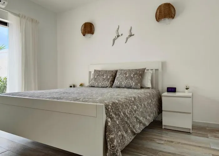 The Swallow's Rest House - Meia شقة لاغوس