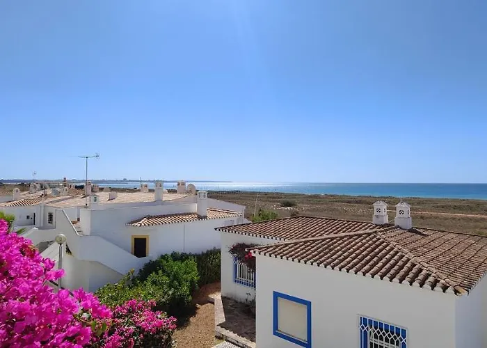 The Swallow's Rest House - Meia