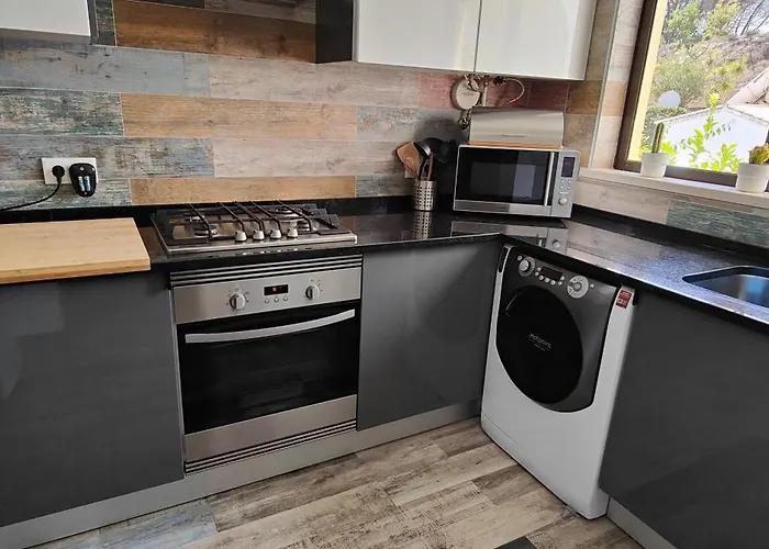 The Swallow's Rest House - Meia شقة